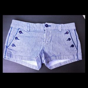 American Eagle PINSTRIPE shorts sz 0